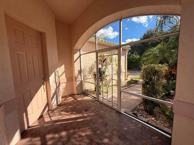 633 NW Whitfield Way, Port St. Lucie, Port St Lucie, FL 34986