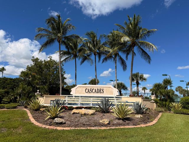 633 NW Whitfield Way, Port St. Lucie, Port St Lucie, FL 34986