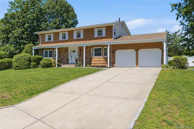 6 Carol Court, East Setauket, NY 11733