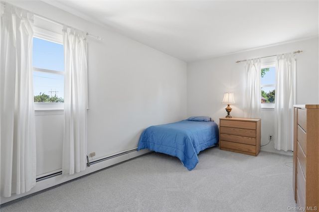 6 Carol Court, East Setauket, NY 11733