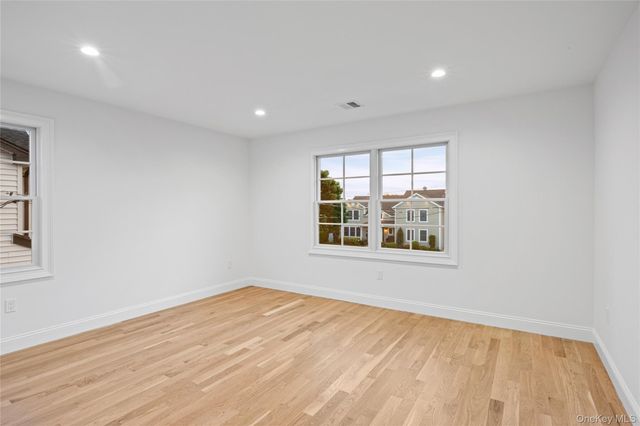 92 Biltmore Boulevard, Massapequa, NY 11758