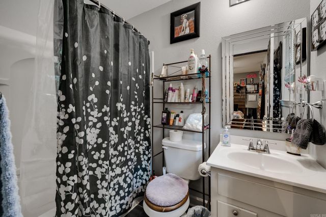 8 Davis Hill Rd, Conway, AR 72032