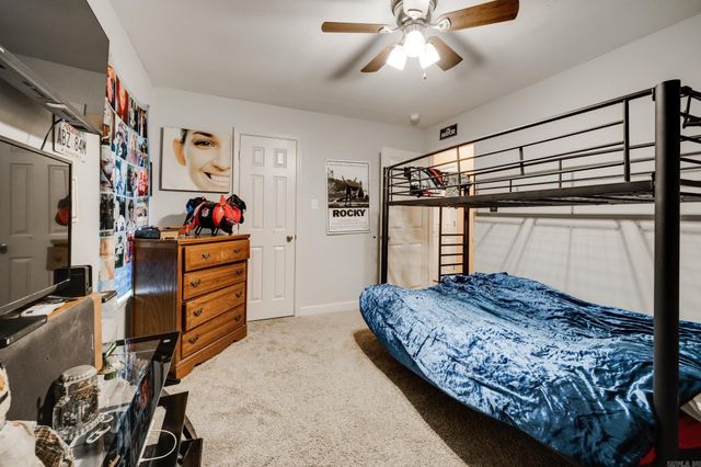 8 Davis Hill Rd, Conway, AR 72032