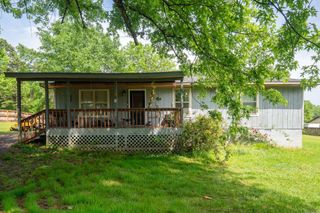 8 Davis Hill Rd, Conway, AR 72032