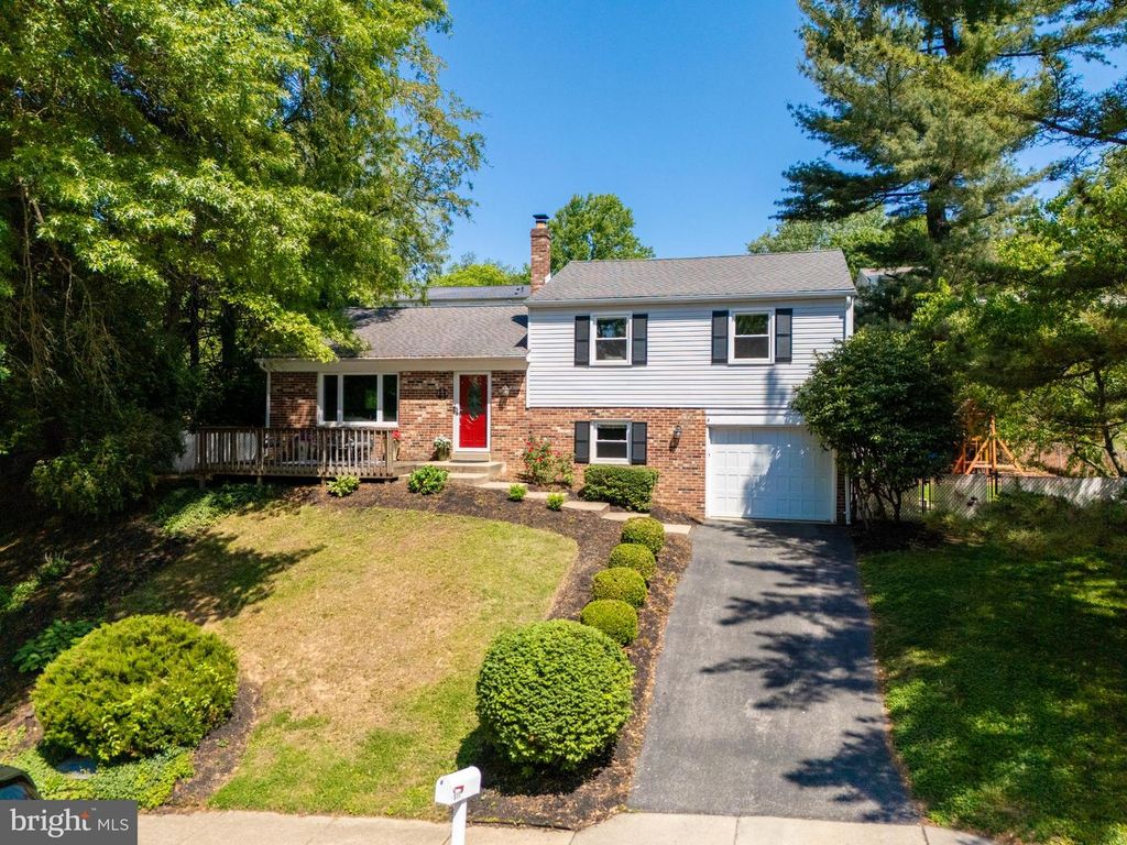 511 W MARSHALL ST, WEST CHESTER, PA 19380 — exterior