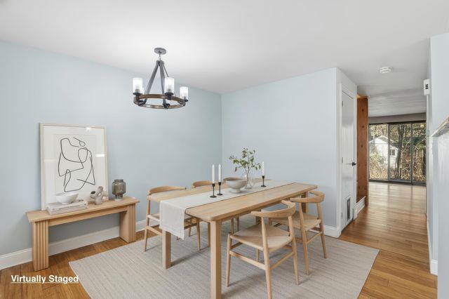 33 Valencia Drive, Nashua, NH 03062