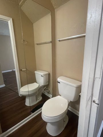 438 Roger Williams Ave, Nashville, TN 37207