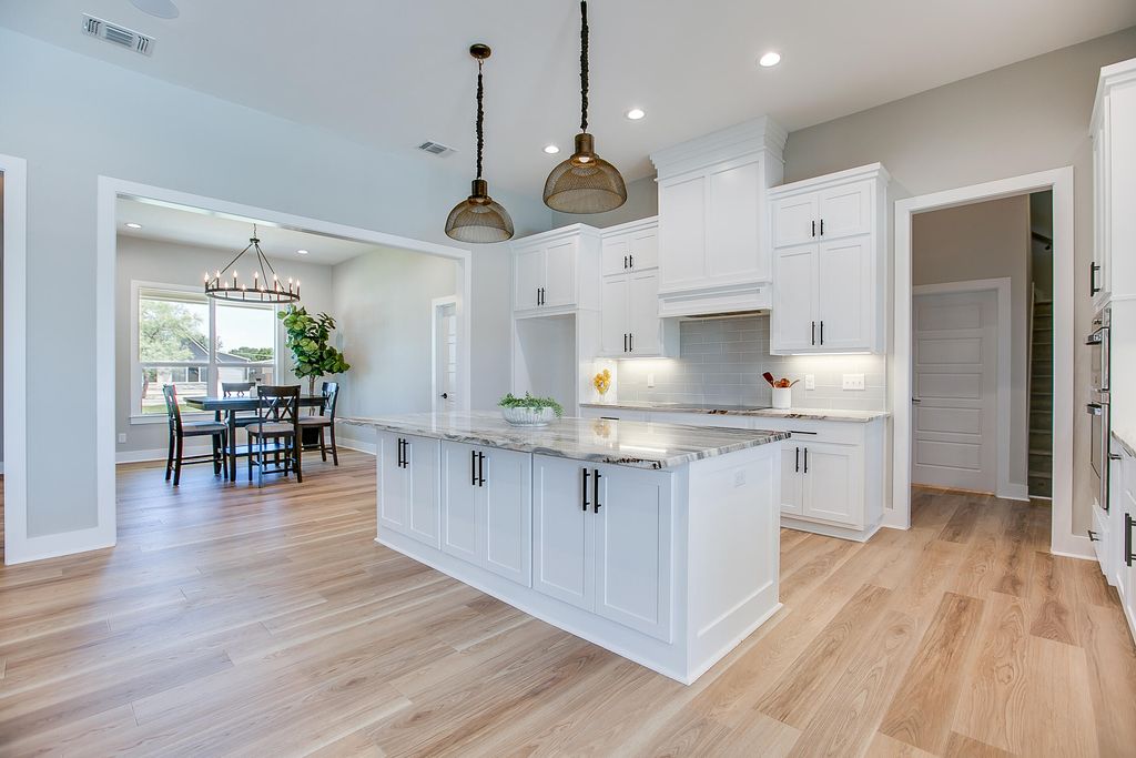 Image 18 of property listing at 203 Calypso Lane, San Angelo, TX 76905