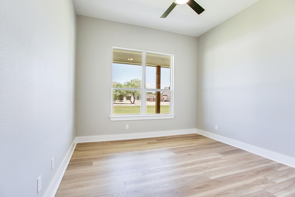 Image 31 of property listing at 203 Calypso Lane, San Angelo, TX 76905