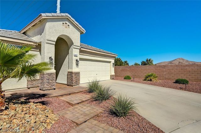 4327 Holleys Hill Street, Las Vegas, NV 89129