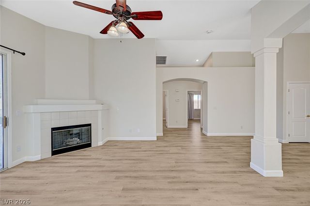 4327 Holleys Hill Street, Las Vegas, NV 89129