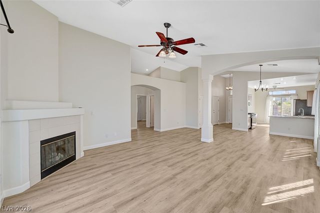 4327 Holleys Hill Street, Las Vegas, NV 89129