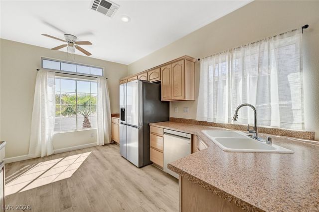 4327 Holleys Hill Street, Las Vegas, NV 89129