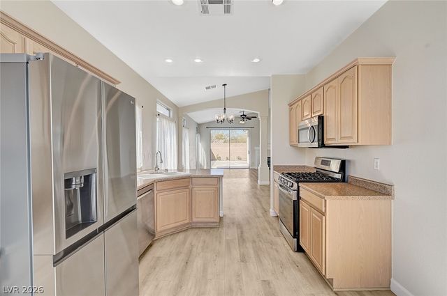 4327 Holleys Hill Street, Las Vegas, NV 89129