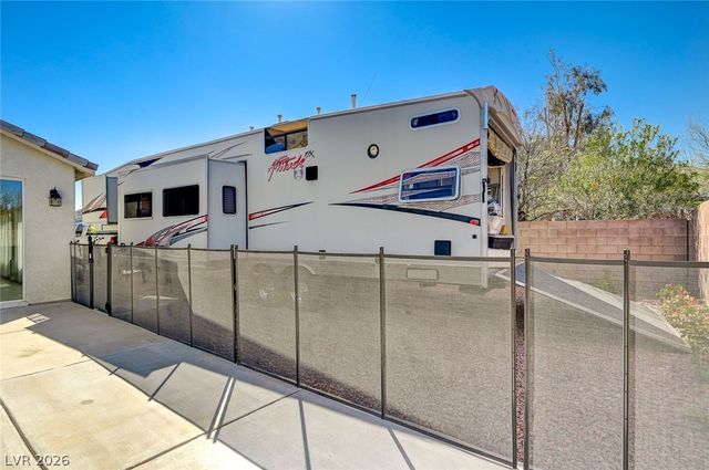 4327 Holleys Hill Street, Las Vegas, NV 89129