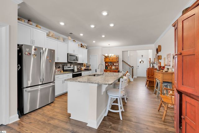 325 Cub Court, Greenville, SC 29609