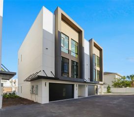 3002 W PLATT 2, Tampa, FL 33609