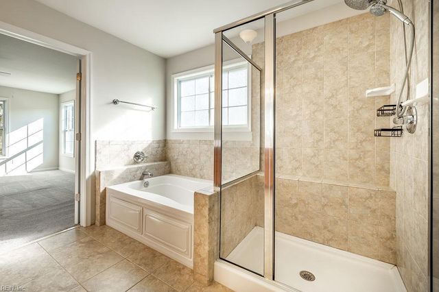 2404 Brush Creek LN, Virginia Beach, VA 23454