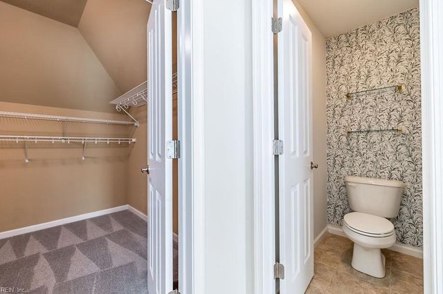 2404 Brush Creek LN, Virginia Beach, VA 23454