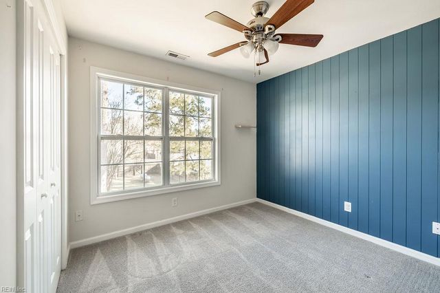 2404 Brush Creek LN, Virginia Beach, VA 23454