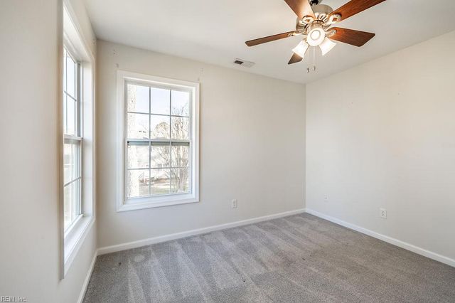 2404 Brush Creek LN, Virginia Beach, VA 23454