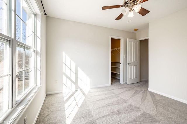 2404 Brush Creek LN, Virginia Beach, VA 23454