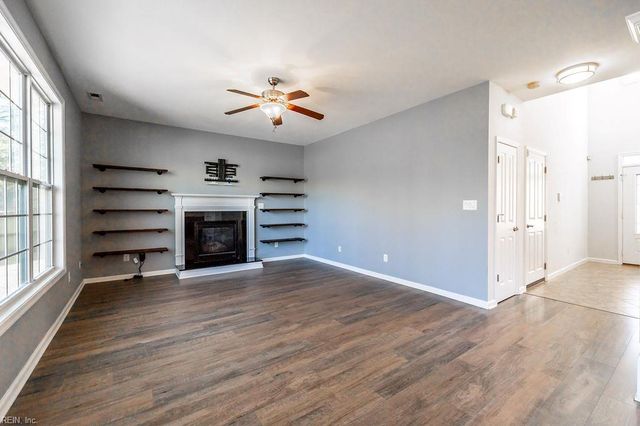 2404 Brush Creek LN, Virginia Beach, VA 23454