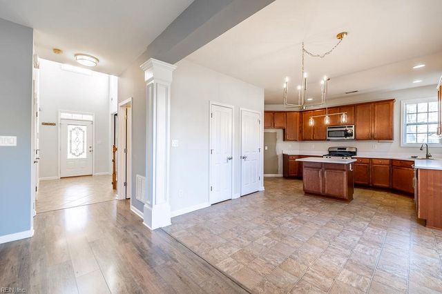 2404 Brush Creek LN, Virginia Beach, VA 23454