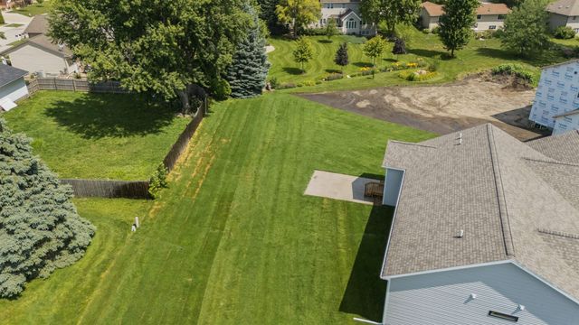 134 Sunbird Court, Waterloo, IA 50701