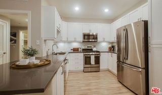 6260 W 3rd Street 3-108, Los Angeles, CA 90036