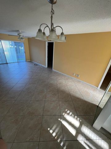 9949 Sandalfoot Boulevard Apt 514, Boca Raton, FL 33428