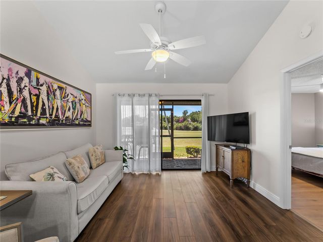 929 CAPRI ISLES BOULEVARD 27, Venice, FL 34292