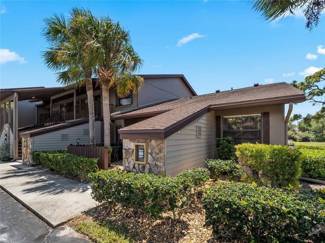 929 CAPRI ISLES BOULEVARD 27, Venice, FL 34292