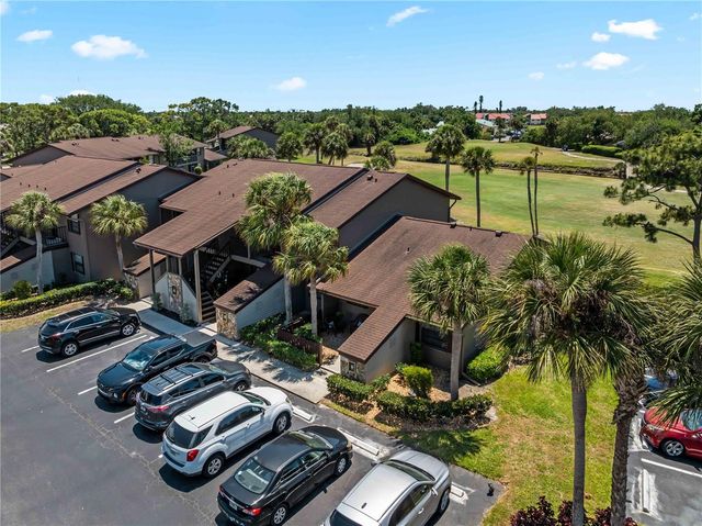 929 CAPRI ISLES BOULEVARD 27, Venice, FL 34292