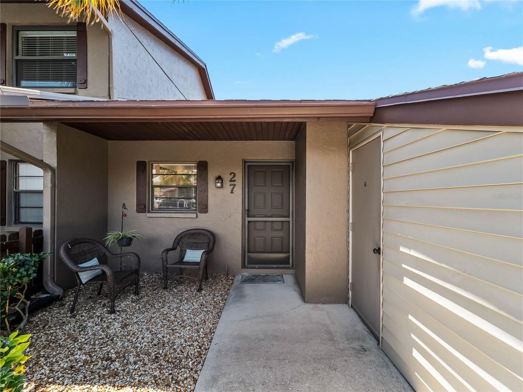 929 CAPRI ISLES BOULEVARD 27, Venice, FL 34292