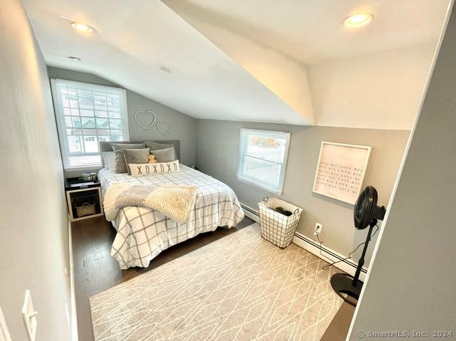 840 East Broadway 2, Milford, CT 06460