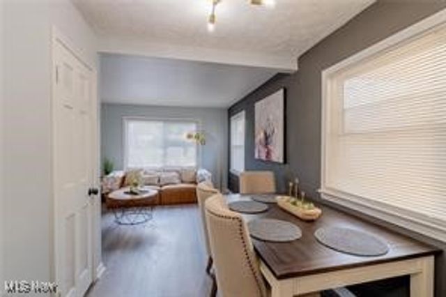 2441 Malden Road, Cleveland, OH 44121