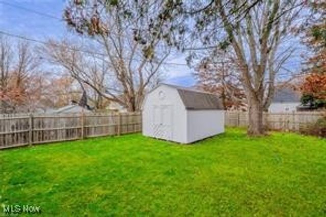 2441 Malden Road, Cleveland, OH 44121