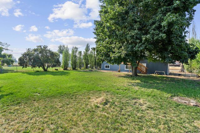 20710 E Gilbert Ave, Otis Orchards, WA 99027