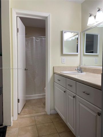 3871 N Carambola Cir N 2955, Coconut Creek, FL 33066
