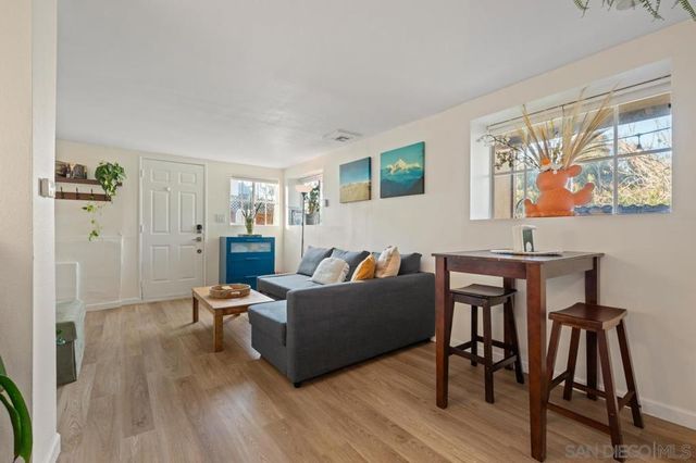 1042 Lincoln Ave, San Diego, CA 92103