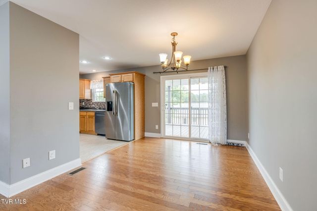 2020 Cody Cove, Bluff City, TN 37618