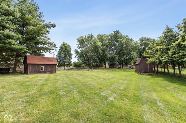 3063 Jay Dee Lane, Greenwood, IN 46143