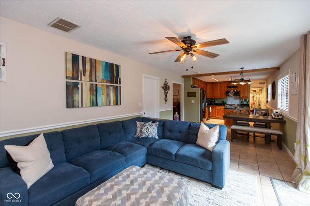3063 Jay Dee Lane, Greenwood, IN 46143