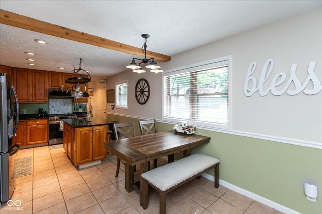 3063 Jay Dee Lane, Greenwood, IN 46143