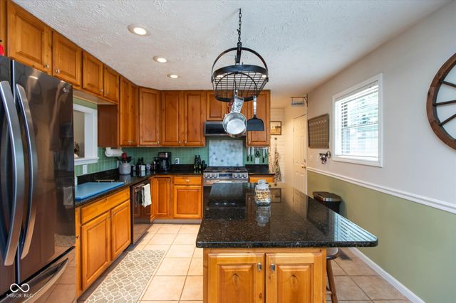 3063 Jay Dee Lane, Greenwood, IN 46143