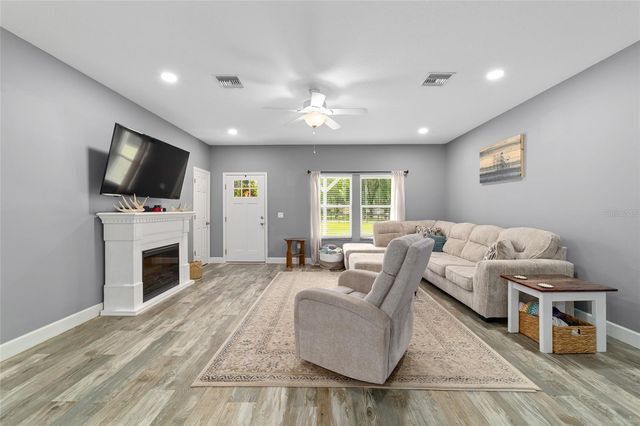 14366 NE 42ND TERRACE, Anthony, FL 32617