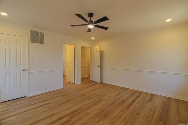 2711 Wood Street, Jonesboro, AR 72401