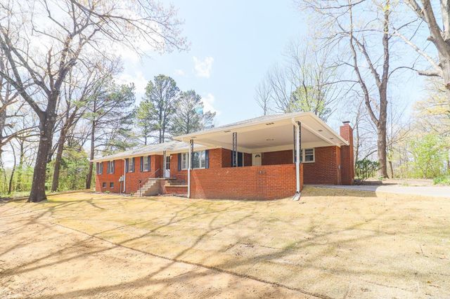 2711 Wood Street, Jonesboro, AR 72401