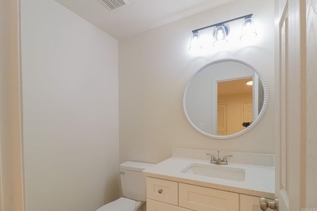 2711 Wood Street, Jonesboro, AR 72401